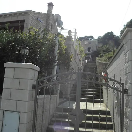 Holiday House In With Sea View, Terrace, Air Conditioning, Washing Machine Lumbarda