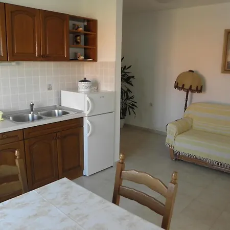 Holiday House In With Sea View, Terrace, Air Conditioning, Washing Machine Lumbarda